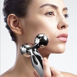 🆕🌟REFA CARAT FACE AND BODY ROLLER🌟🆕